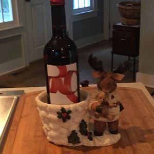 Adorable Xmas moose wine or plant holder.